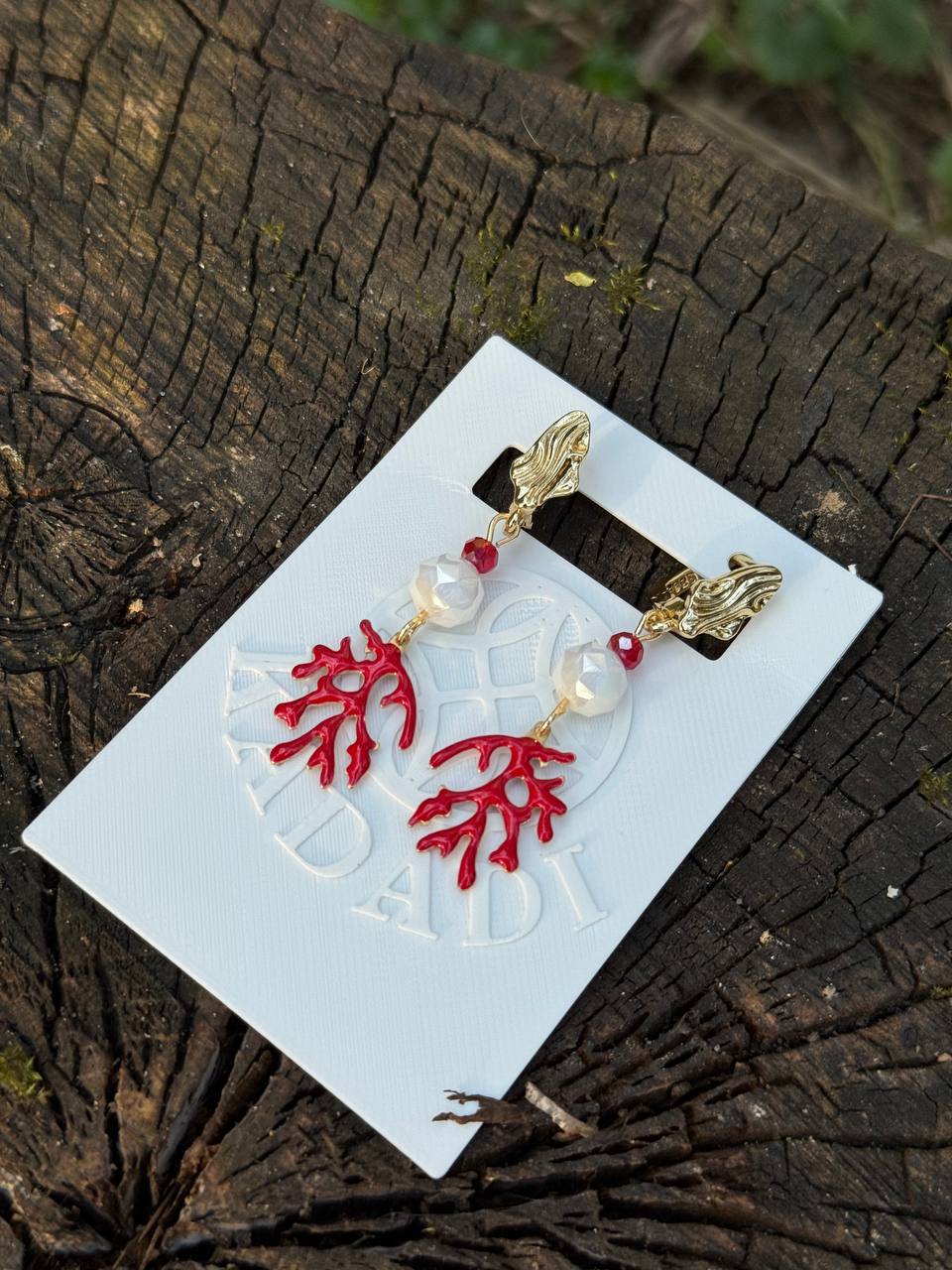 Серьги Морские сокровища с алыми кораллами